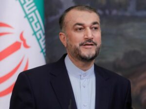 طهران: واشنطن أبلغتنا أن تصريحات بايدن عن تحرير إيران لا تمثل الموقف الأمريكي