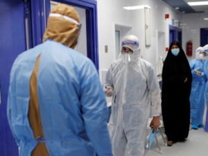 العراق يواجه موجة جديدة من فيروس كورونا وعدد الإصابات يرتفع