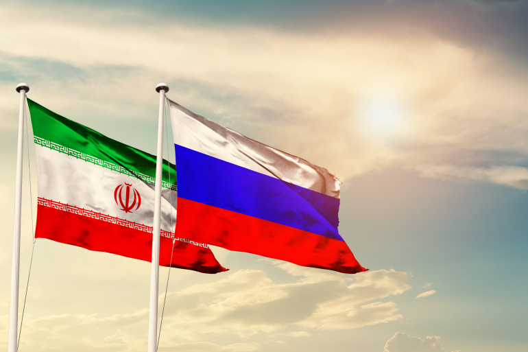 نيويورك تايمز: إدارة بايدن تسابق الزمن لمنع إيران من إمداد روسيا بالأسلحة