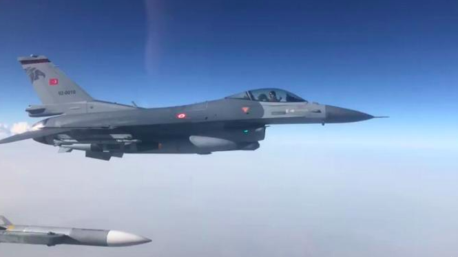 طائرة تركية مسيرة تقصف قضاء مخمور شمالي العراق