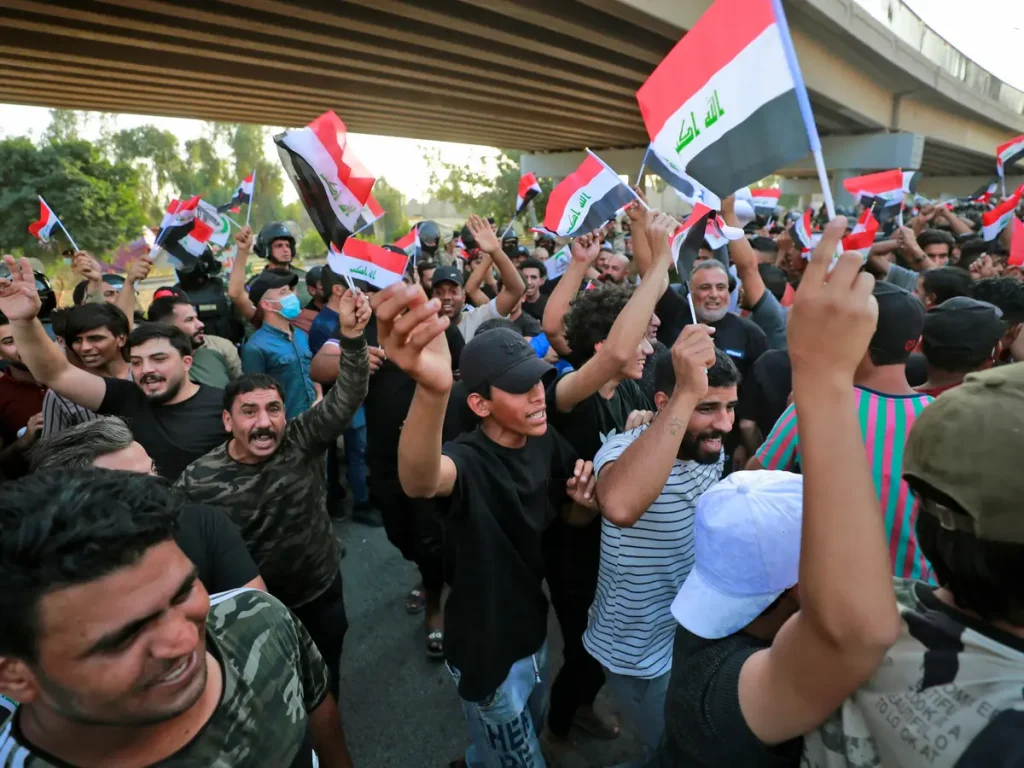 اللجنة التنظيمية لدعم الشرعية تدعو العراقيين الى النزول الى الشارع للحفاظ على الدولة