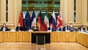 الاتحاد الأوروبي يلعب دور الوسيط في إحياء الاتفاق النووي الإيراني