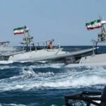 الحرس الثوري الإيراني يطلق مناورات عسكرية في مضيق هرمز