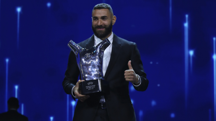 بنزيما يفوز بجائزة أفضل لاعب في أوروبا