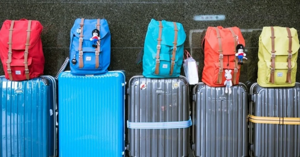 طريقة تشغيل جهاز التتبع لتلافي ضياع حقائب السفر