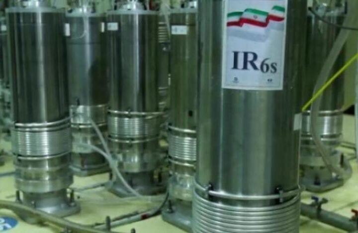 إيران تنفي موافقتها على نقل مخزونها من اليورانيوم المخصب
