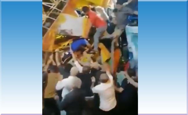 بالفيديو .. سقوط إحدى الألعاب بمدينة قلعة دزه في السليمانية