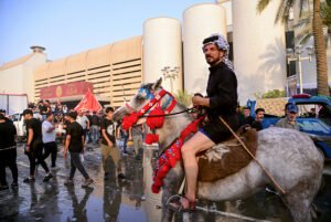 تحليل: العراق لم يعد أولوية بالنسبة لأمريكا وإيران تحذر من صراع عالي الخطورة