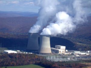 الأمم المتحدة تعتبر الهجمات على محطات الطاقة النووية أعمالا انتحارية