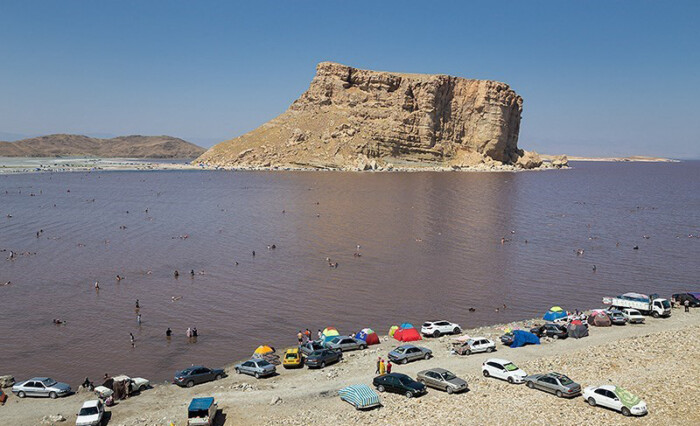 بحيرة ارومية الأكبر في الشرق الأوسط معرضة للاختفاء