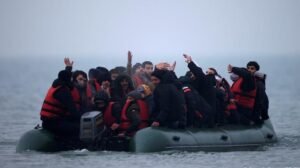 عصابة تهريب الى أوربا يديرها عراقيون جنت نحو 4 مليون جنيه استرليني