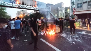 وزير الداخلية الإيراني: الإرهاب استغل أجواء الشغب لتنفيذه جريمة شيراز