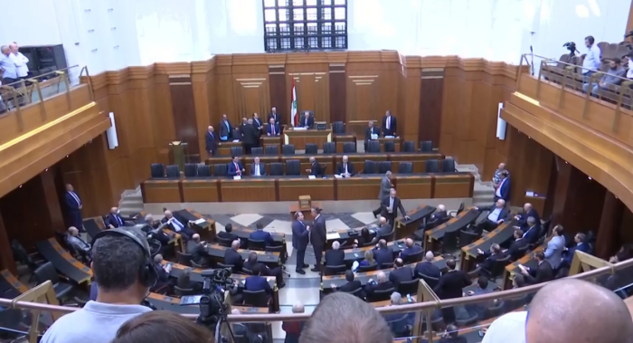 البرلمان اللبناني يفشل للمرة الرابعة في انتخاب رئيس للجمهورية