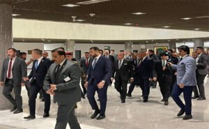 مرشحي الكابينة الوزارية الجديدة يصلون إلى مجلس النواب