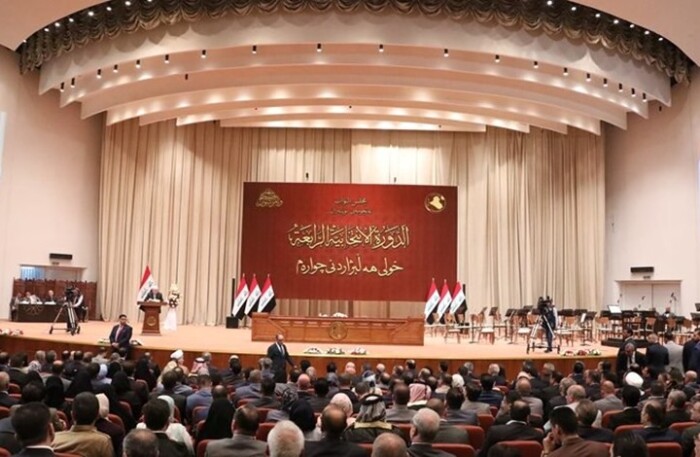 القوى السنية تتسابق للفوز بمنصب رئيس البرلمان العراقي