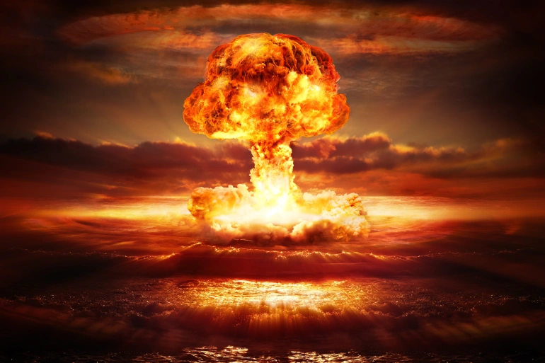 ما الدمار الذي تلحقه القنبلة النووية؟