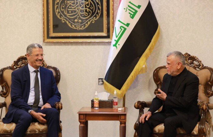 العامري يدعو لان يكون القطاع النفطي باب لخدمة كل مناطق العراق