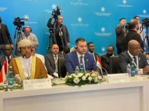 الإعلام والاتصالات تحذر من تبني وسائل الإعلام خطاباً متطرفاً