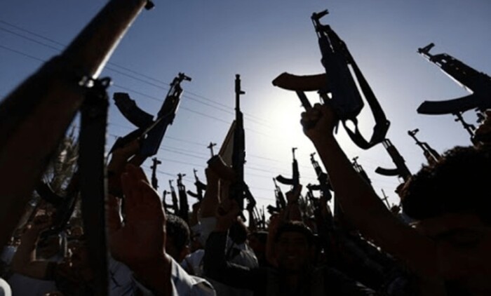 مشاجرة مسلحة تنتهي بمقتل ضابط واصابة اربعة اخرين ببغداد