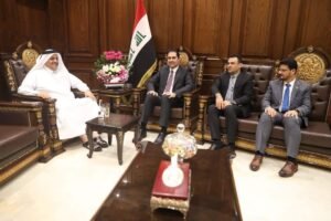 المندلاوي يدعو قطر للاستفادة من البيئة الاستثمارية في مجال الطاقة والصحة بالعراق