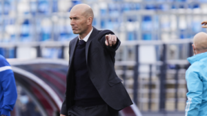 لماذا رفض زين الدين زيدان حضور نهائي مونديال قطر؟