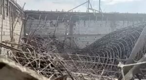 إنهيار سقف مسجد  قيد الإنشاء يتسبب بإصابة 10 اشخاص بالبصرة