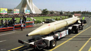 ايران يلمح إلى صاروخ بمدى 1050 كيلومترا سيظهر بساعة المواجهة