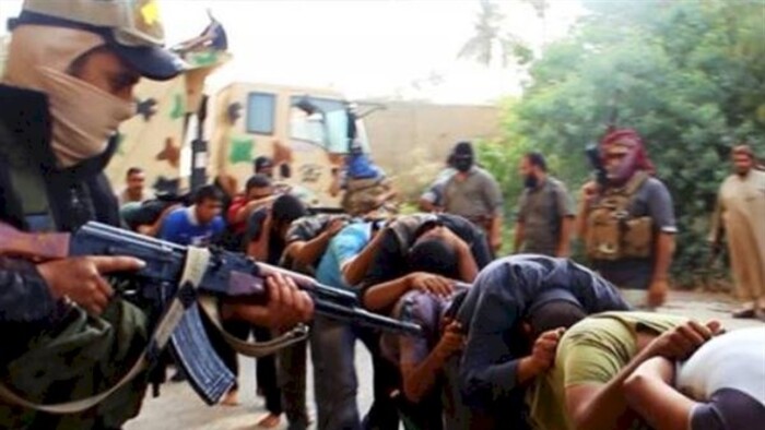 المخابرات العراقي يطيح بقيادي داعشي متورط بجريمة سبايكر