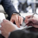 تجار يتحايلون بـ”شراكات شكلية” لتسويق منتجات كـ”عراقية الصنع”