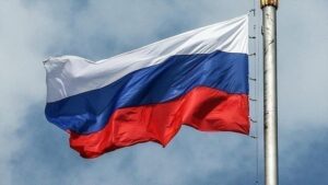 لافروف: محاولة احتواء روسيا محفوف بمخاطر صدام بين القوى النووية