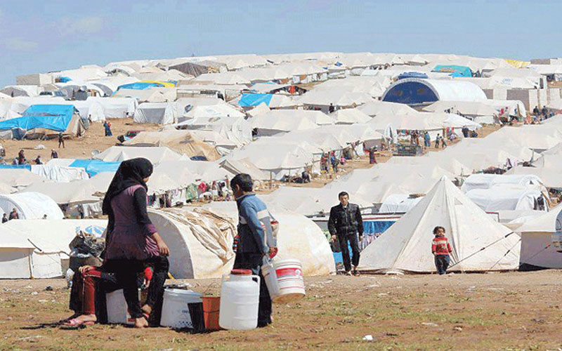 أموال النازحين في العراق تتوزع على الجهات المتنفذة المسيطرة على ملف المخيمات