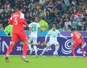 المنتخب العراقي يتعادل مع نظيره العُماني في افتتاح خليجي 25