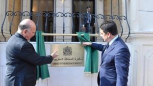 المغرب يعيد فتح سفارته في بغداد بعد 18 عاما من الاغلاق.. هل تنجو العلاقات من التعامل الطائفي؟