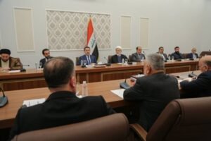 إدارة الدولة يؤكد دعم الإصلاحات السياسية والاستمرار بمكافحة الفساد