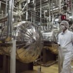 مدير منظمة الطاقة الذرية الإيرانية: لا يمكن لأي بلد حرمان إيران من حقها في التخصيب