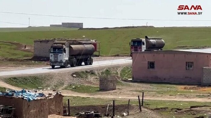 سانا: القوات الامريكية تنقل النفط السوري إلى قواعدهم في العراق