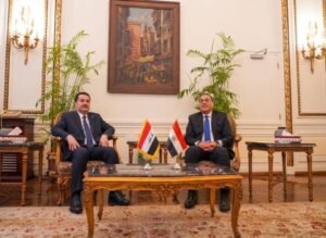 السوداني يؤكد رغبة العراق بتفعيل اللجان المشتركة مع مصر