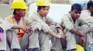 تحويلات مالية شهرية تصل إلى 200 مليون دولار للعمالة الأجنبية في العراق