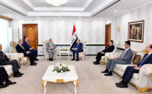 وزير الخارجية للوفد الإيراني: العراق أصبح جزءا أساسياً من حل الخلافات بالمنطقة
