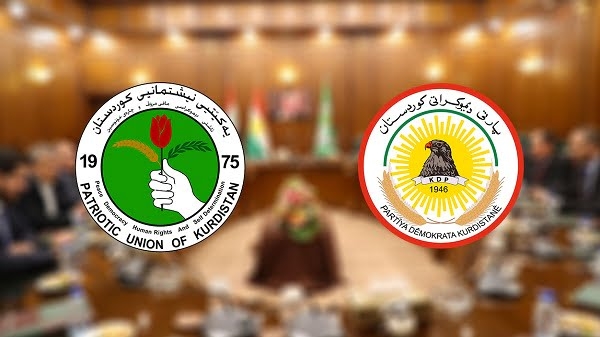 الأحزاب الكردية تتفق على توحيد قوات البيشمركة تحت الضغط الامريكي