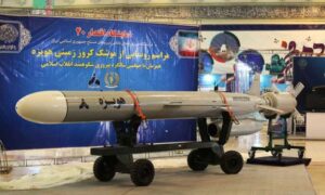 البحرية الإيرانية تتسلم صواريخ كروز جديدة وسط توتر إقليمي متزايد