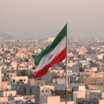 إيران: سماع دوي إنفجارات قرب اصفهان