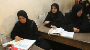 معدلات الأمية ترتفع بين نساء العراق