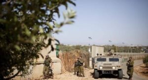 إسرائيل تتحرك لإخلاء قرى متاخمة للحدود اللبنانية