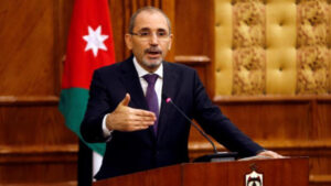 وزير الخارجية الأردني: لا يبدو أن الأمور ذاهبة باتجاه التهدئة