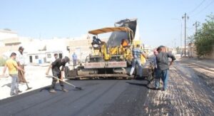 أمين بغداد: خطة كبرى لإكساء الطرق الرئيسة والحيوية في العاصمة