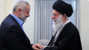 إعلام رسمي يؤكد لقاء قائد الثورة الاسلامية بايران مع هنية: أسف على دعم الغرب لاسرائيل