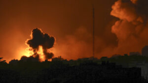 الجيش الإسرائيلي: لا استثناءات في القصف الإسرائيلي على غزة