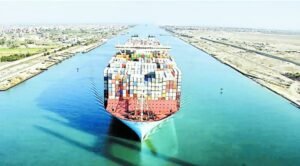 حقائق-كيف أثرت هجمات البحر الأحمر على الملاحة في قناة السويس؟