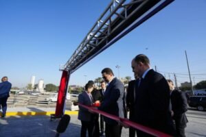 أول جسر للمشاة في بغداد يربط الكاظمية بالكريعات